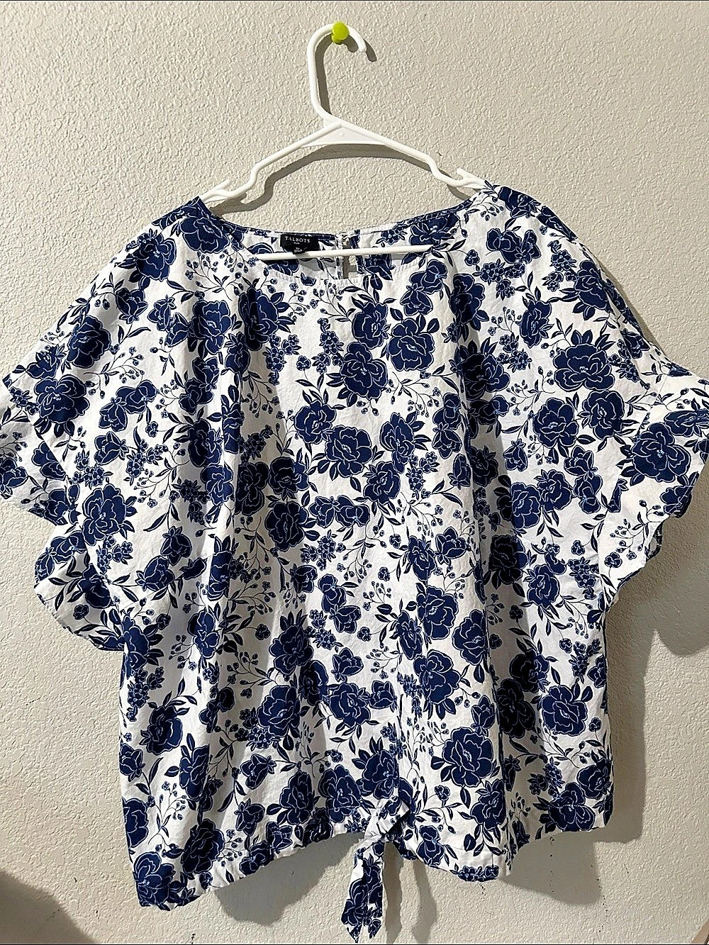 Talbots Floral Blouse in Blue & White Size 3X